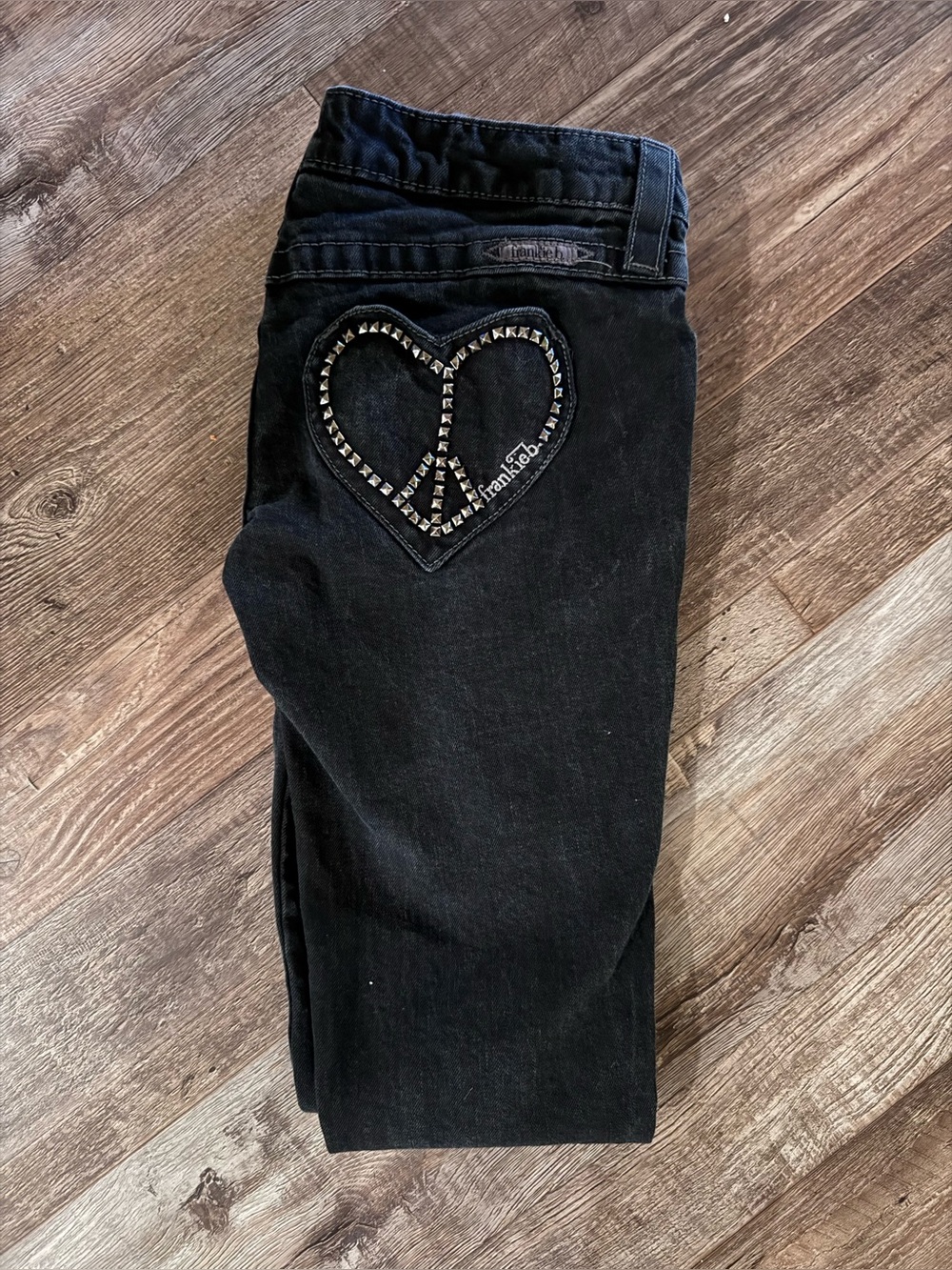 Frankie B Black Skinny Jeans Heart Pockets Size 26 Women’s NWOT